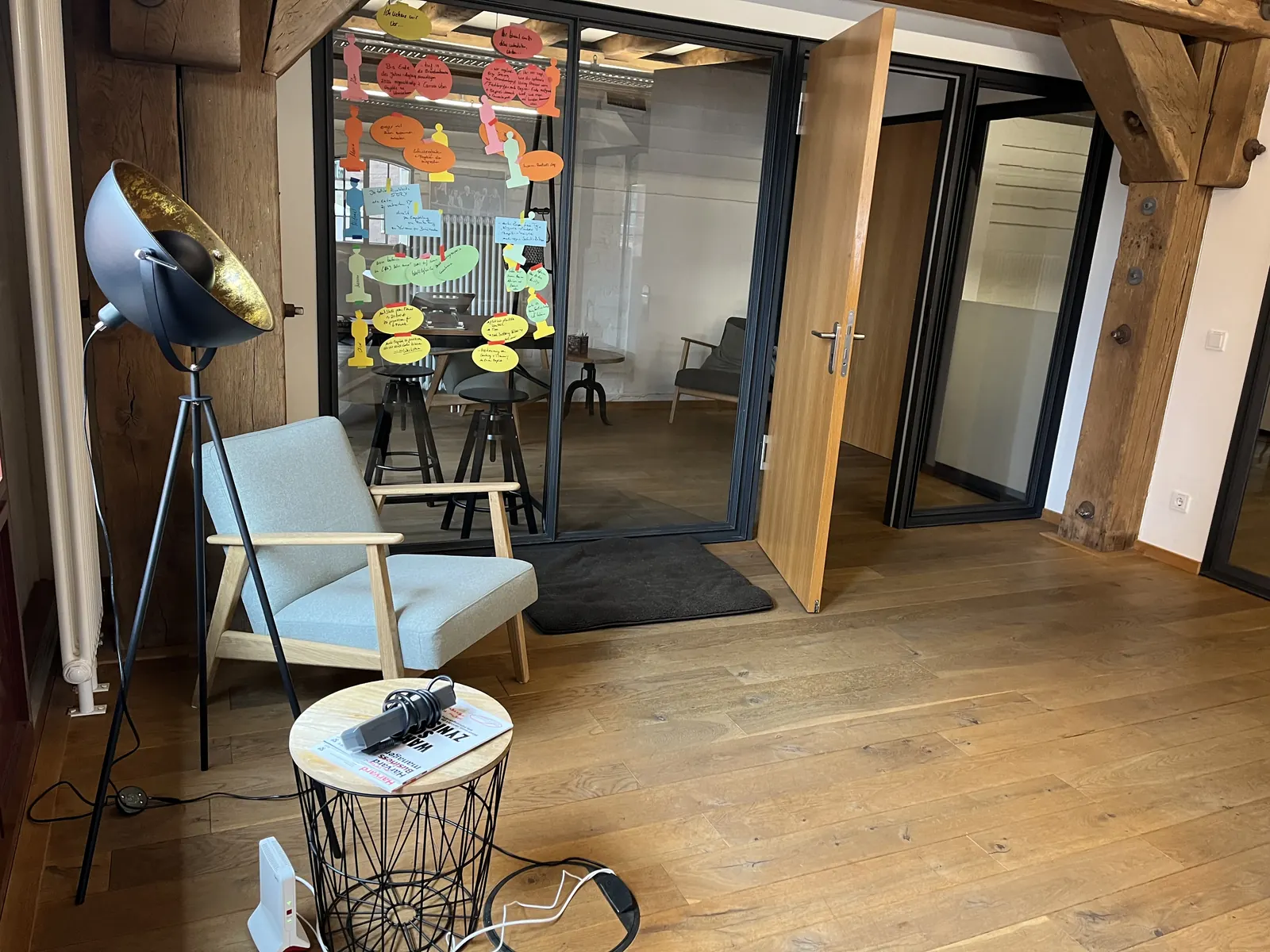 Lese-Ecke mit Sticky Notes
